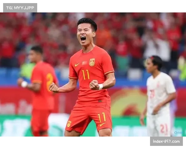 林良铭击中横梁险破门 北京国安亚冠攻势不断